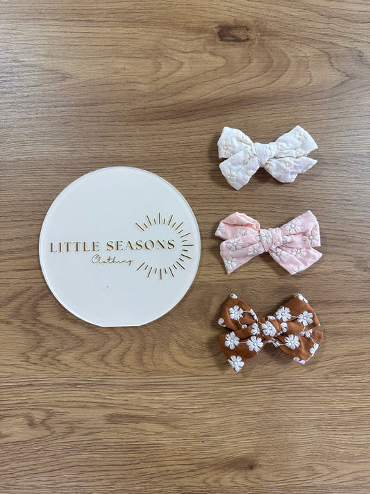 ‘Floral Bow Clips’ Bow Set